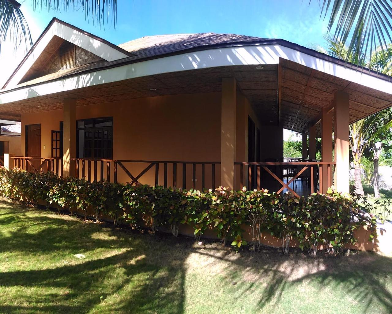Anda White Beach Resort Bagian luar foto
