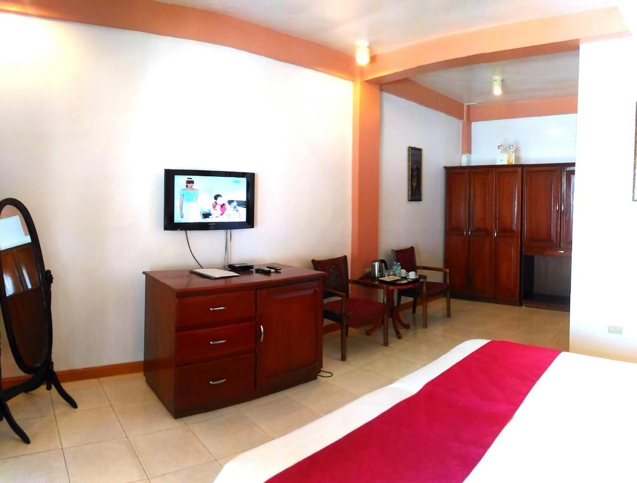 Anda White Beach Resort Bagian luar foto